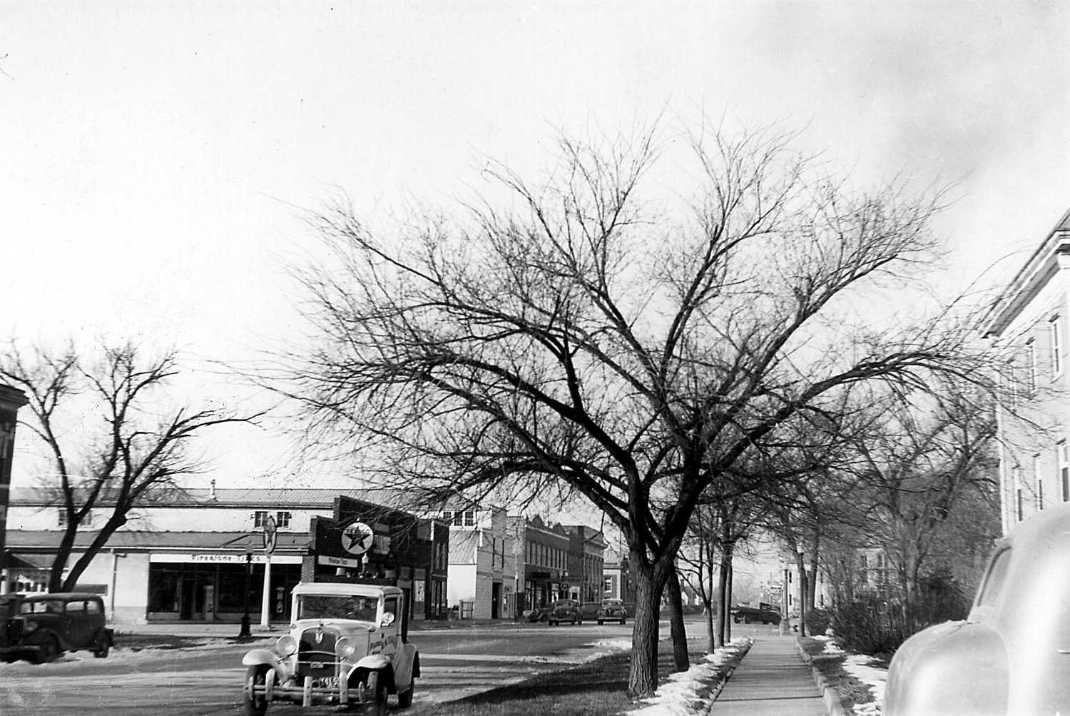Photos of Clay Center, KS, 1900 to present