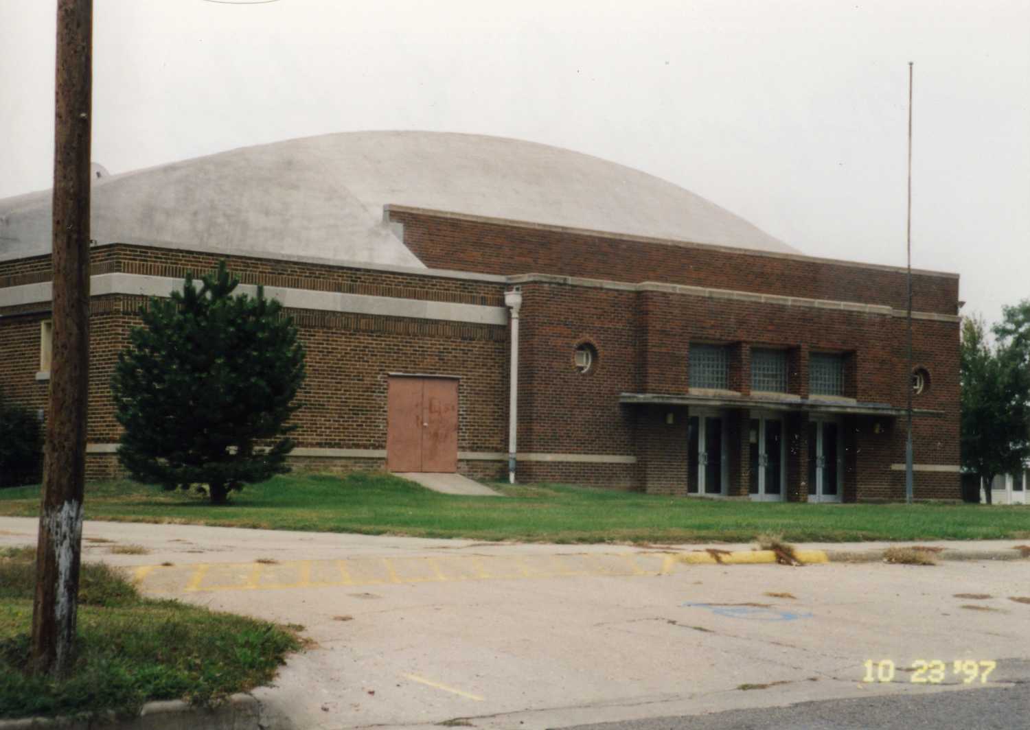 Photos of Clay Center, KS, 1900 to present