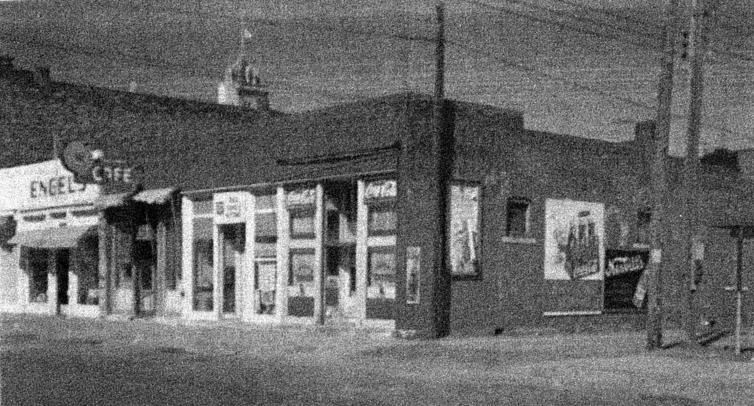 Photos of Clay Center, KS, 1900 to present
