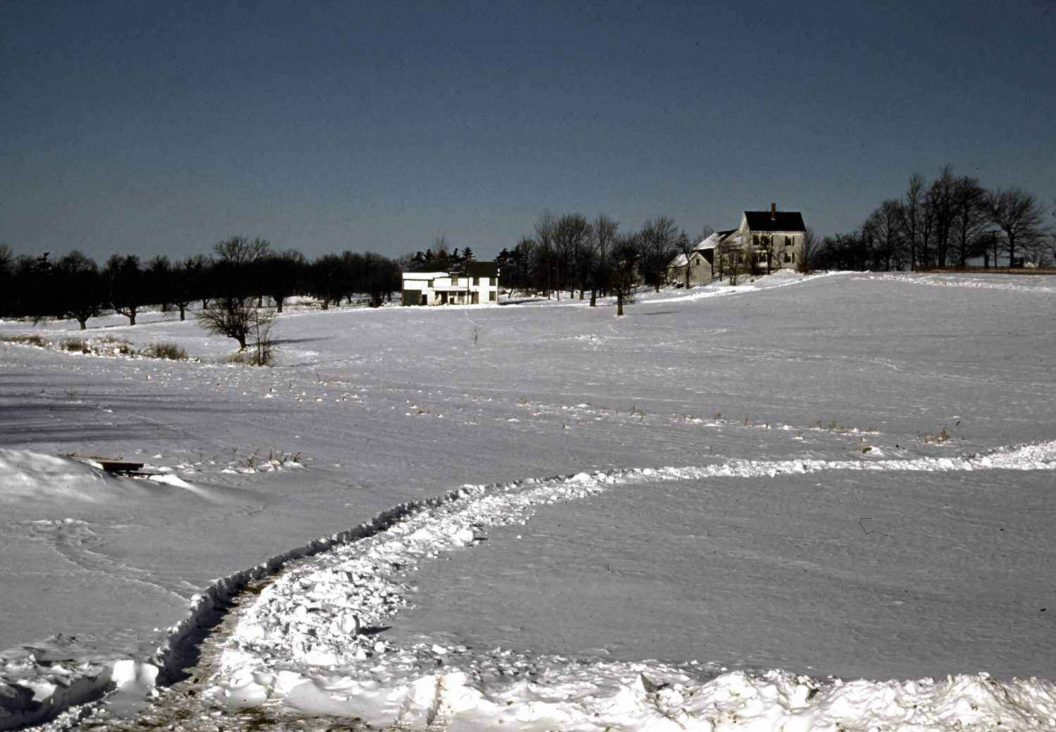 FSA-OWI Color Photos of America, 1939-1943