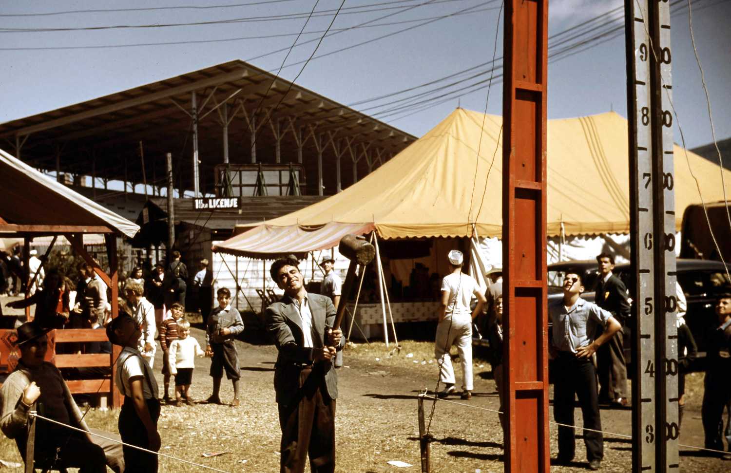 FSA-OWI Color Photos of America, 1939-1943