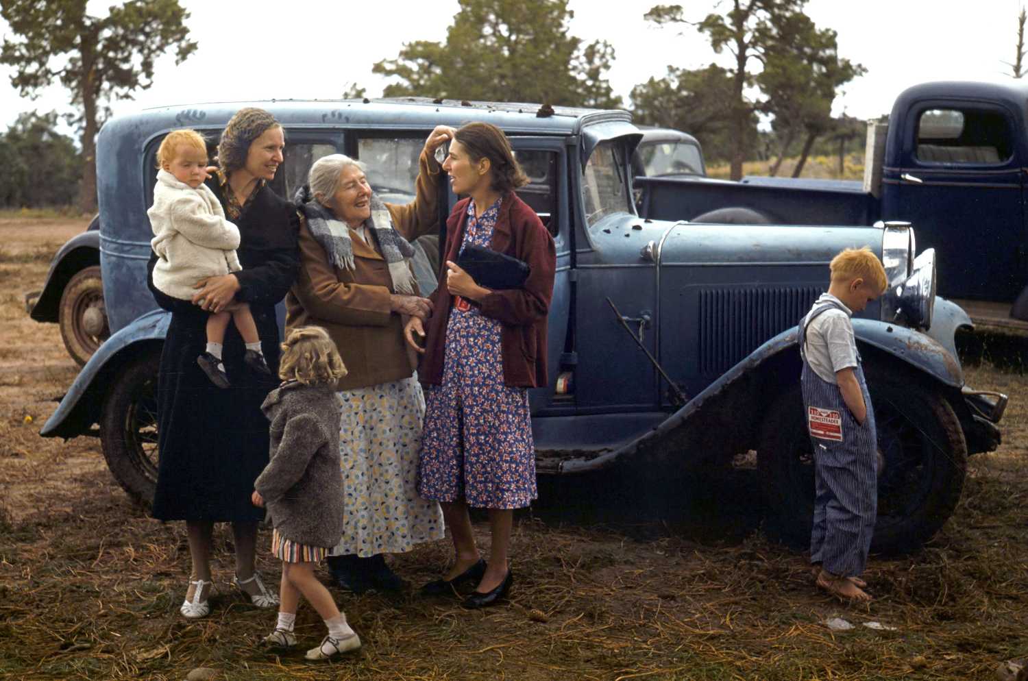 FSA-OWI Color Photos of America, 1939-1943
