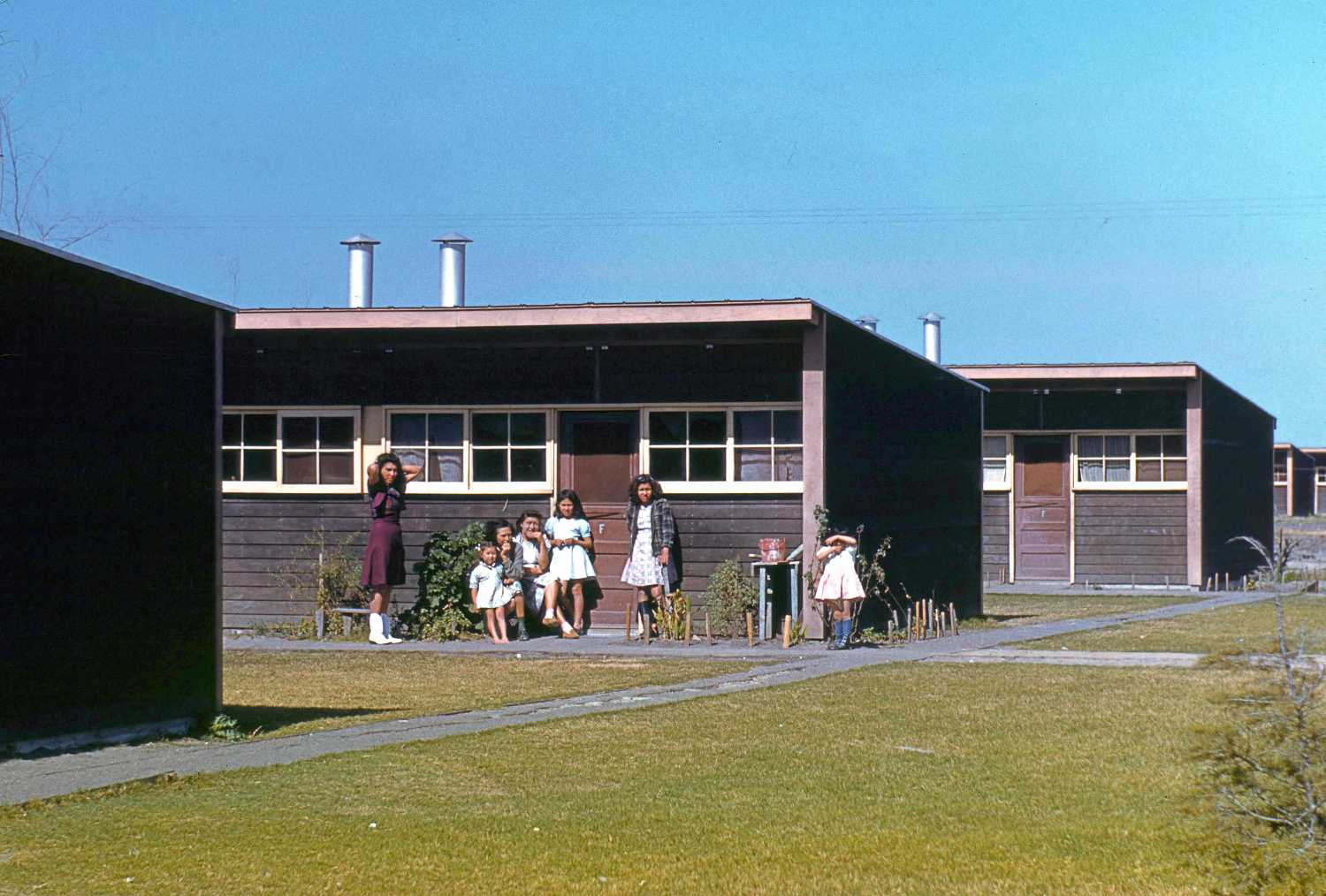 FSA-OWI Color Photos of America, 1939-1943