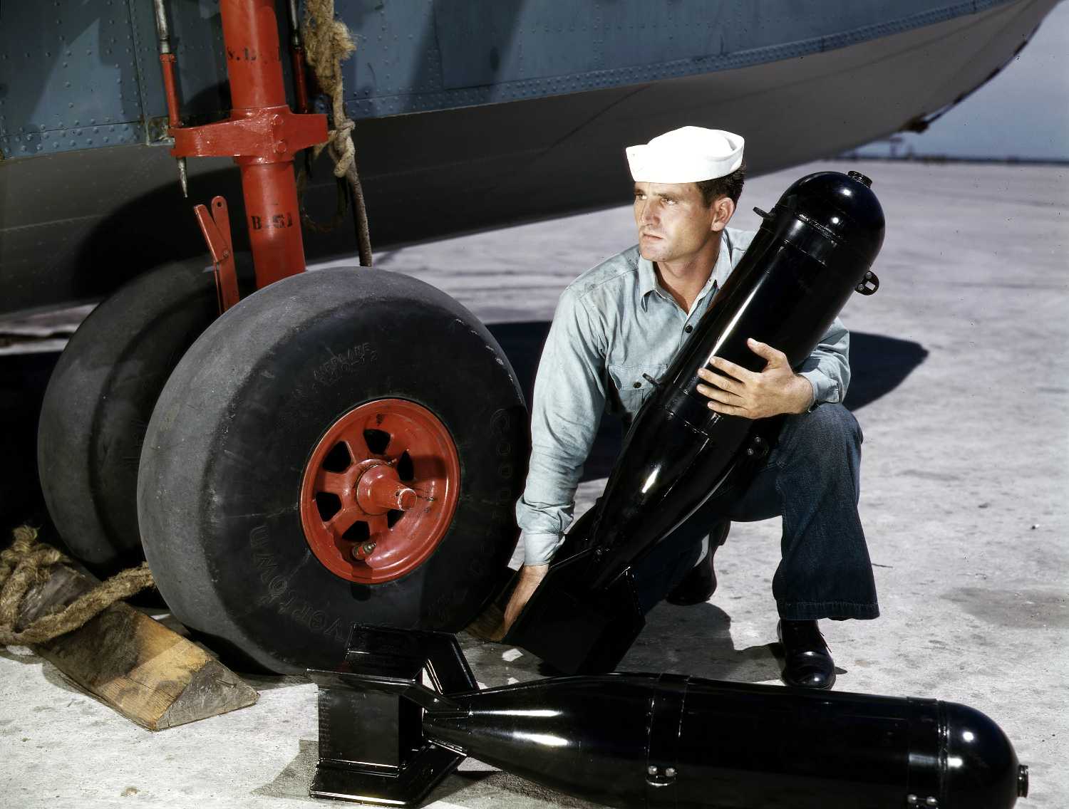 FSA-OWI Color Photos of America, 1939-1943