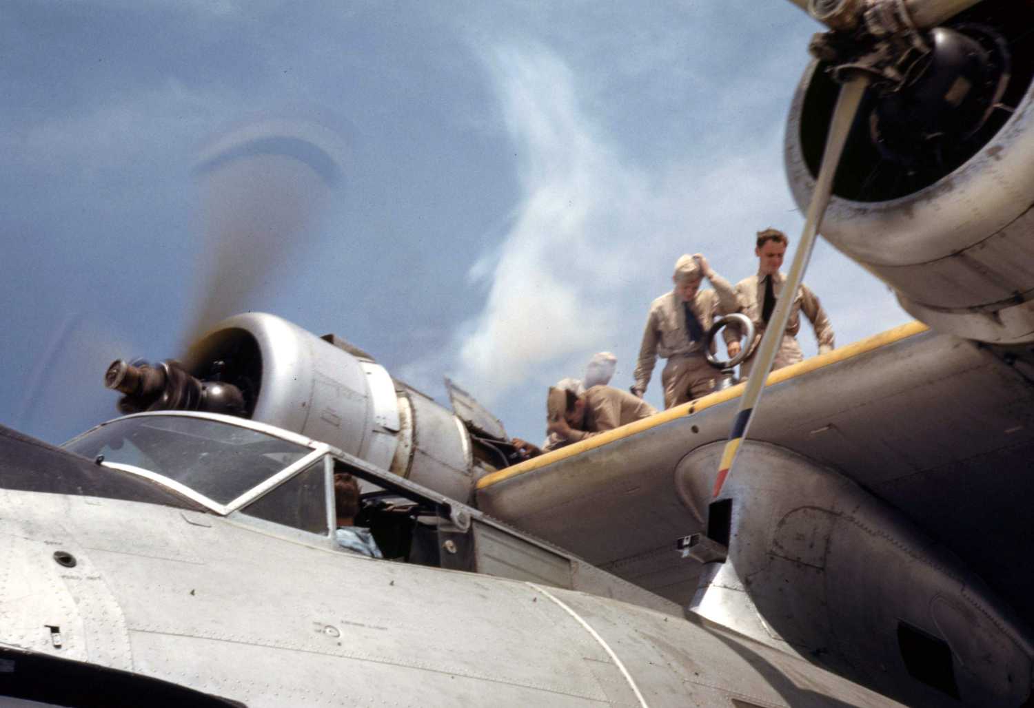 FSA-OWI Color Photos of America, 1939-1943