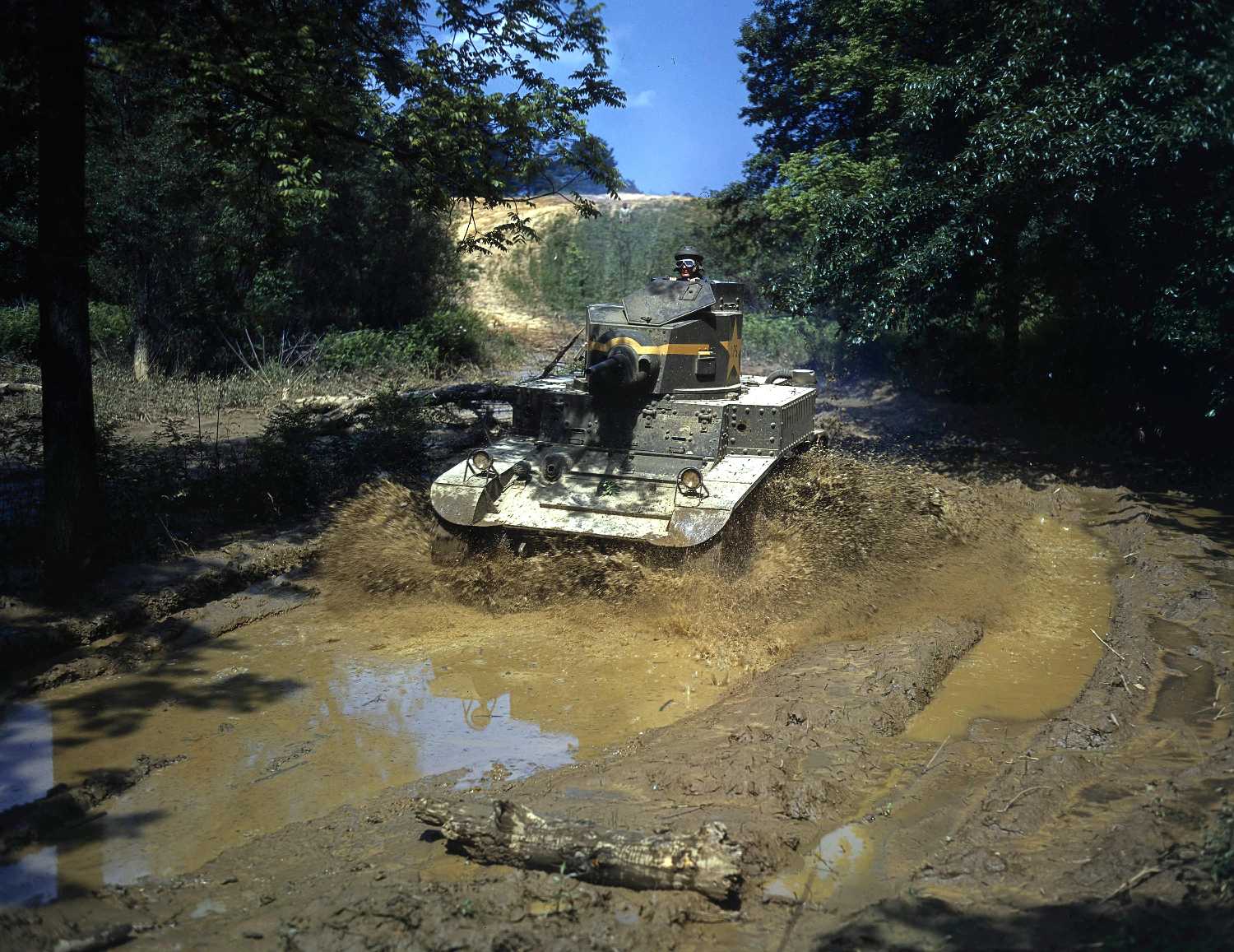 FSA-OWI Color Photos of America, 1939-1943