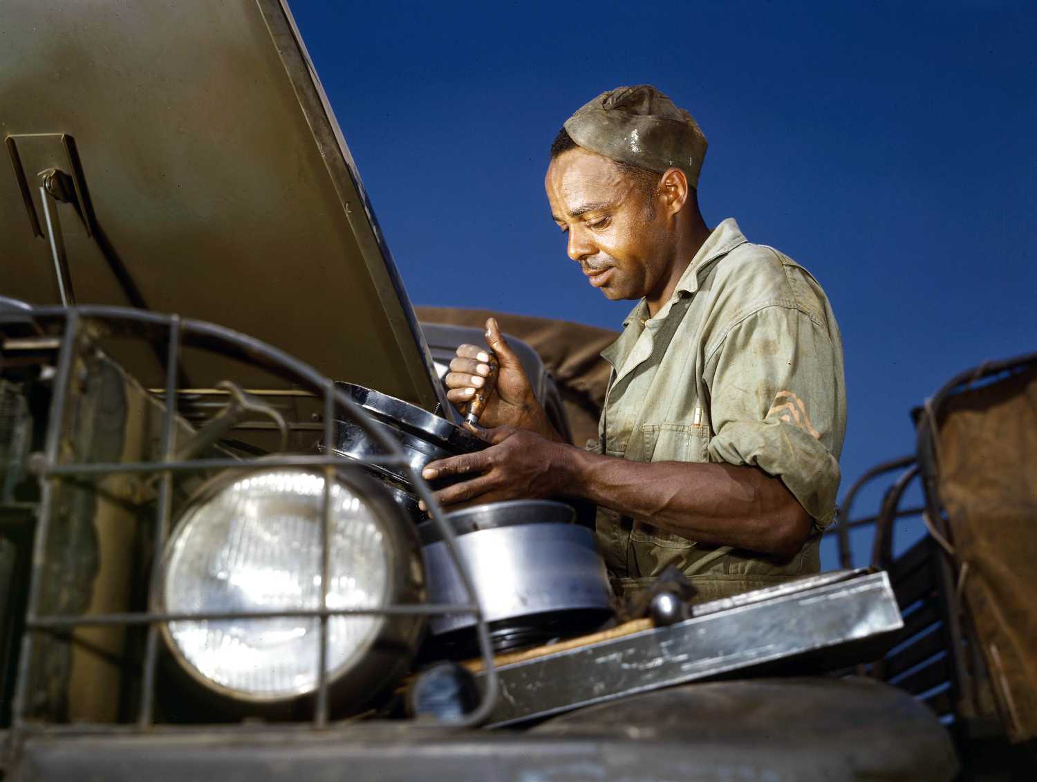 FSA-OWI Color Photos of America, 1939-1943