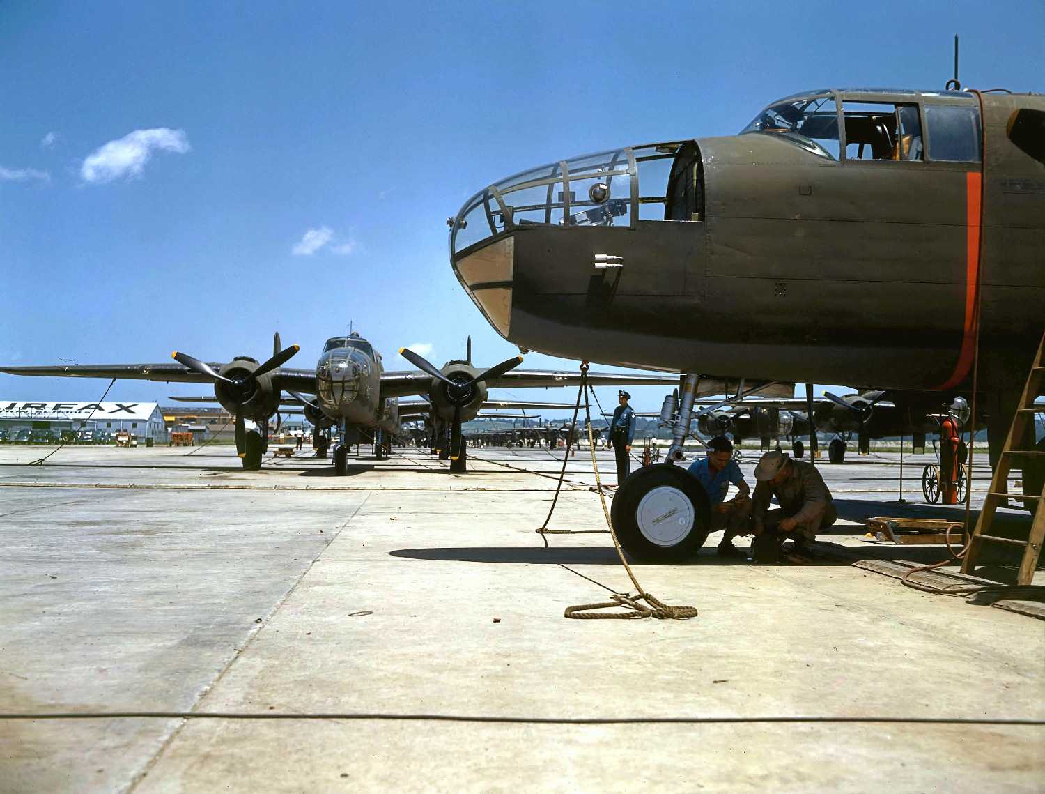 FSA-OWI Color Photos of America, 1939-1943