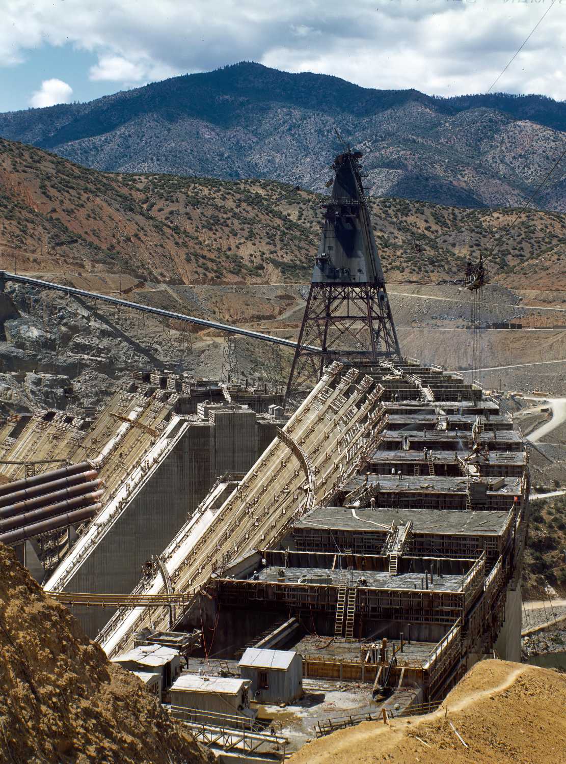 FSA-OWI Color Photos of America, 1939-1943