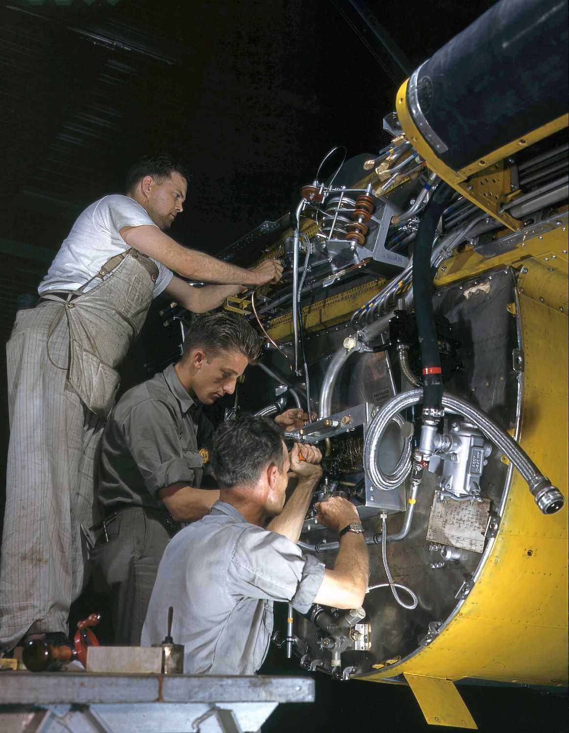FSA-OWI Color Photos of America, 1939-1943