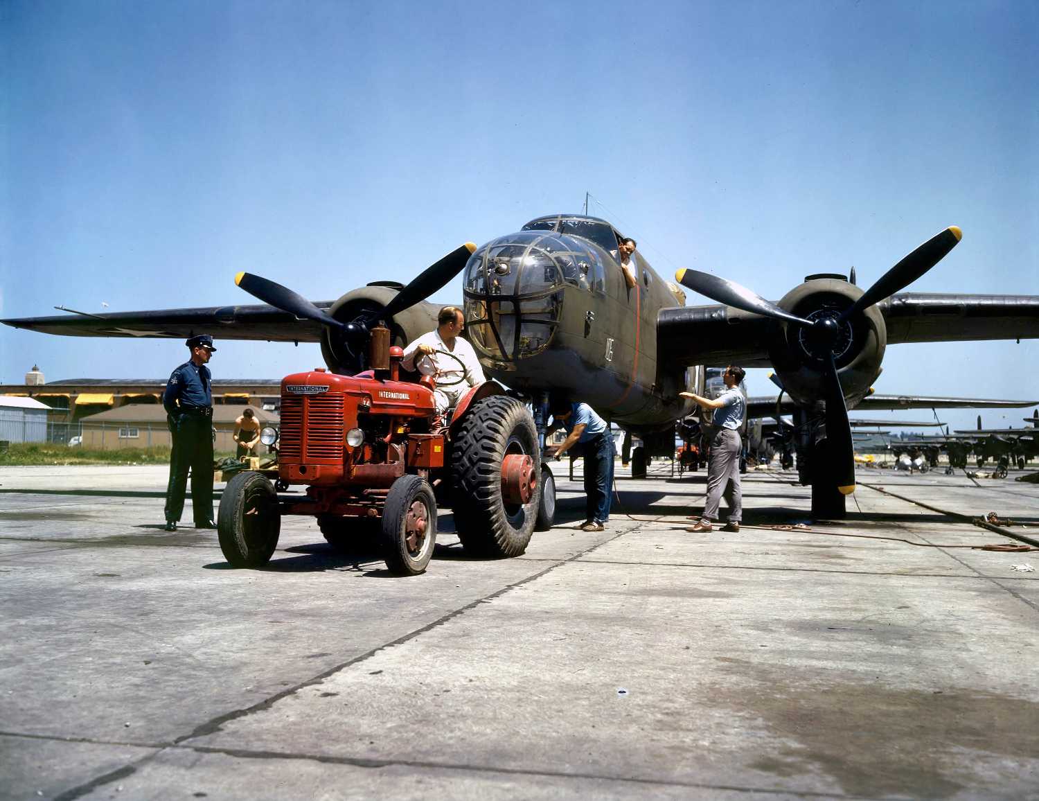FSA-OWI Color Photos of America, 1939-1943